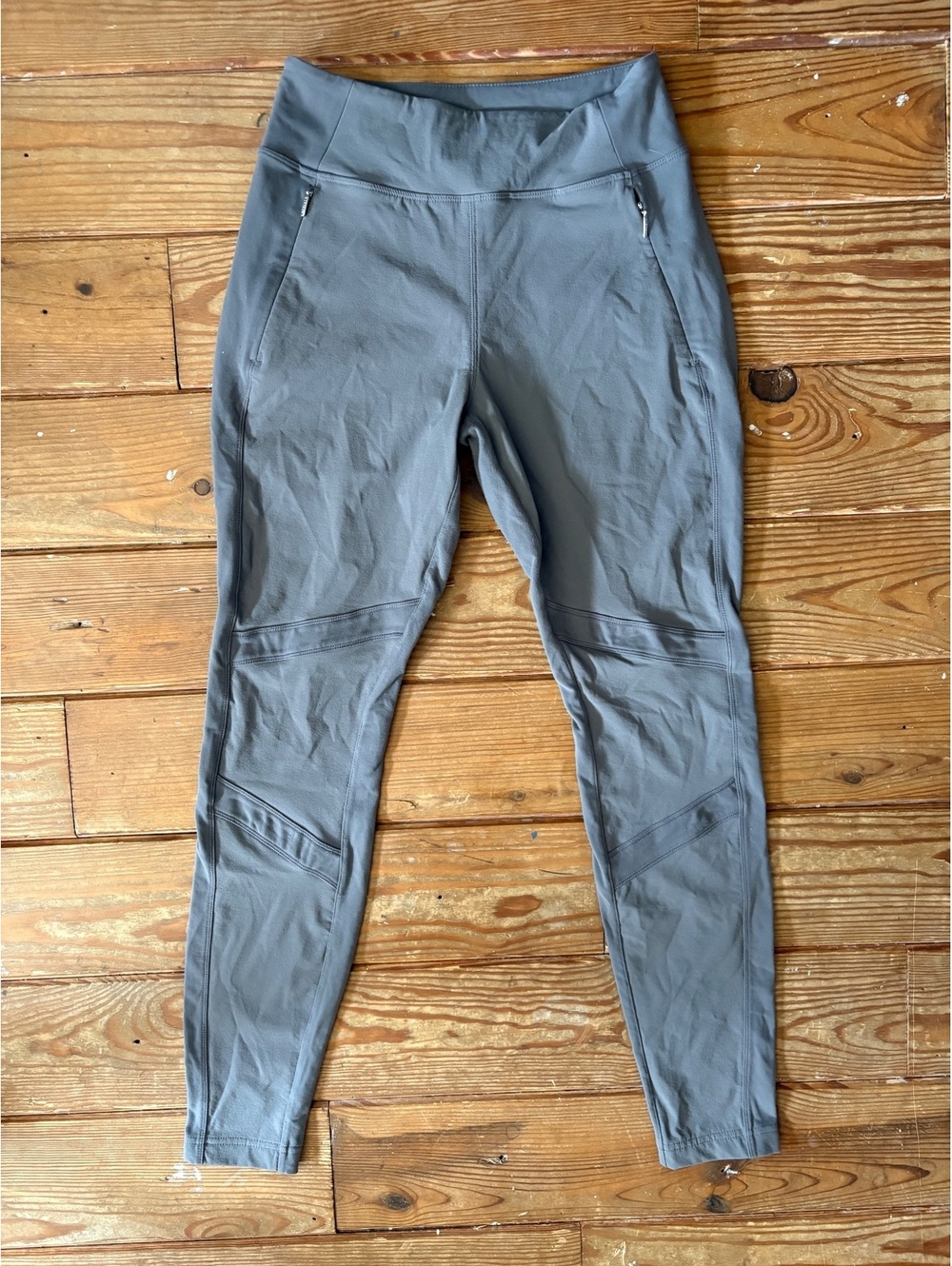 Athleta Women's Size 4 Gray Nylon-Spandex Athletic Leggings with Zip Pockets